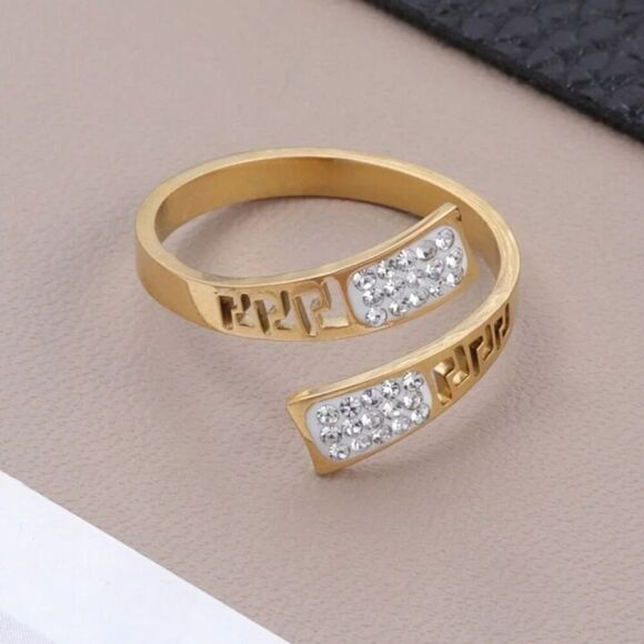 Chic Wrap Adjustable Ring Stainless Steel 18k Gold Plated Paved Shining Zirconia - Picture 6 of 11